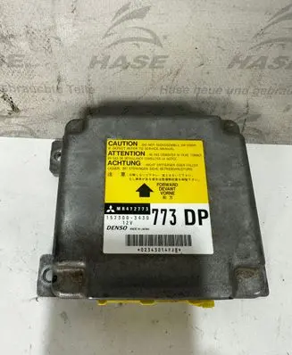 Mitsubishi Pajero Airbag control unit/module MR472773