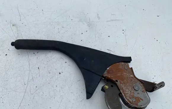 Toyota Avensis T220 Handbrake/parking brake lever assembly