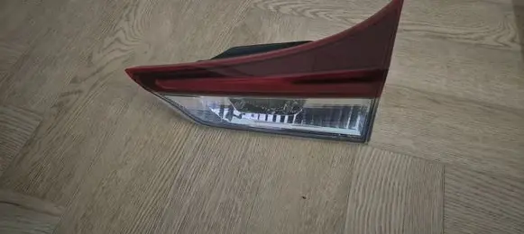 Toyota Auris E180 Tailgate rear/tail lights