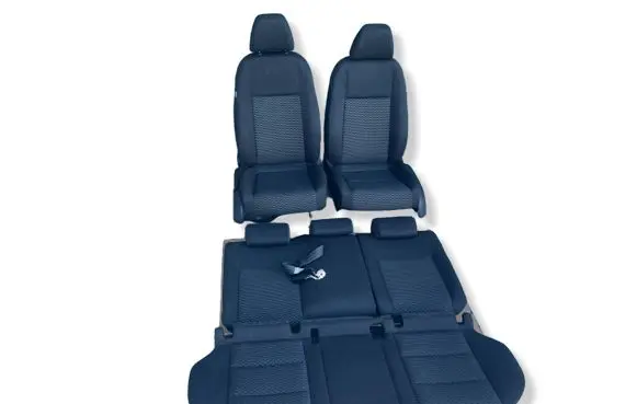 Volkswagen Golf VI Seat set 