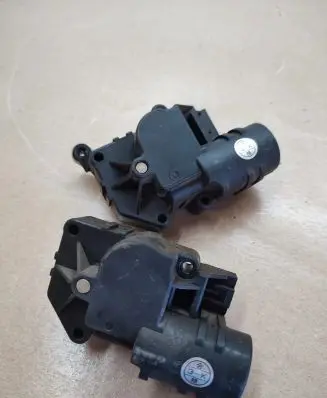 Nissan Terrano Air flap motor/actuator
