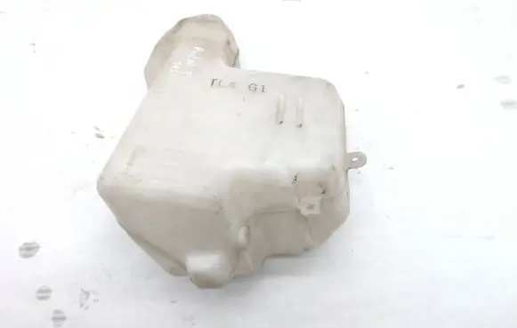 Honda Accord Windshield washer fluid reservoir/tank