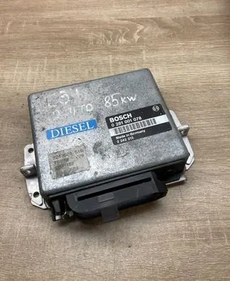 BMW 5 E34 Engine control unit/module ECU 2242212 0281001078