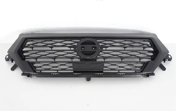 Nissan Townstar Front bumper upper radiator grill 623100631R 623100666R
