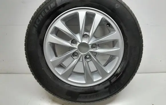Hyundai i30 R15 alloy rim 52910G4100