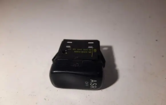 Traction control (ASR) switch