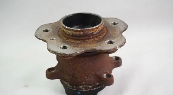 Nissan Qashqai Rear wheel hub 432024EA0A
