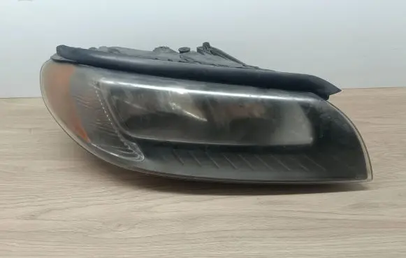 Volvo S80 Headlight/headlamp 30796140 6331200000