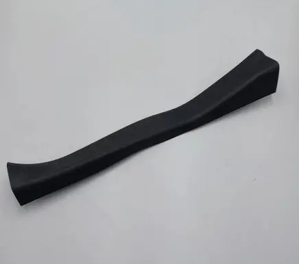Nissan Leaf II (ZE1) Front sill trim cover 769B54NLOA