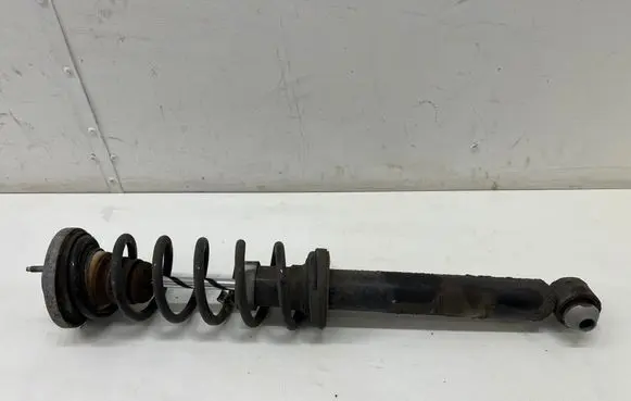 BMW 6 F06 Gran coupe Rear shock absorber with coil spring 6854329