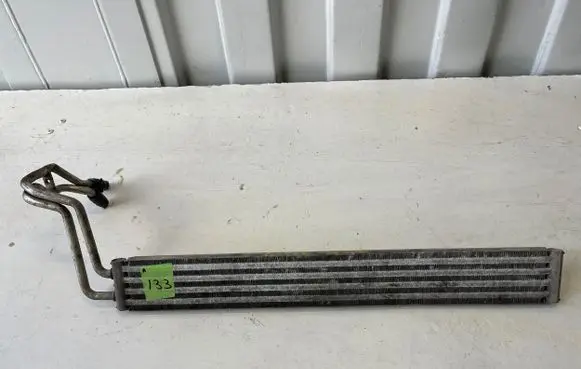 Volkswagen Touareg I Power steering radiator 7L8422885A H9191000