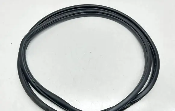 Toyota Yaris Cross Rear door rubber seal (on body) 