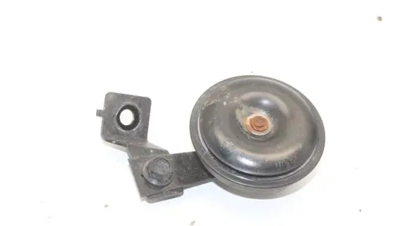 Nissan Leaf I (ZE0) Horn signal