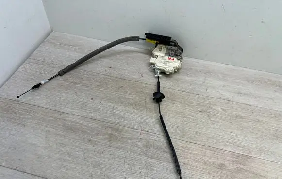 Porsche Macan (95B) Front door lock 9A783721606 8J1837016D