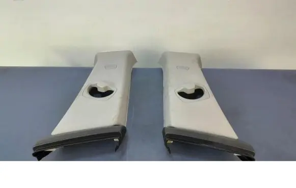 Other sill/pillar trim element
