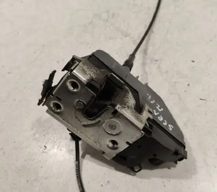 Renault Scenic II - Grand scenic II Front door lock 2711060609D1