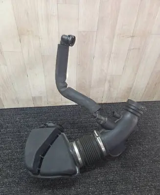 BMW 3 F30 F35 F31 Intake resonator 8601681 13718601681 7623745