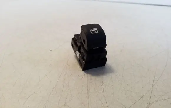 BMW i4 Electric window control switch 7950756