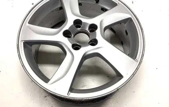 Volvo V60 R17 alloy rim 31200602