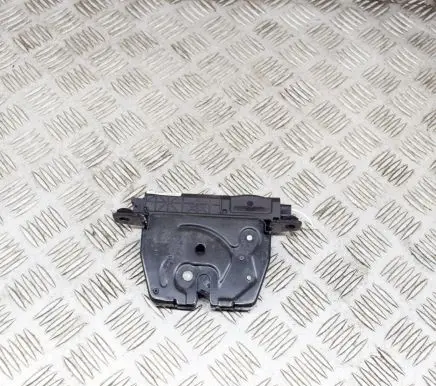 Tailgate/trunk/boot lock/catch/latch