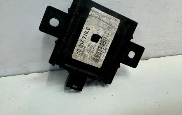 Volkswagen Jetta V Alarm control unit/module 1K0907719C