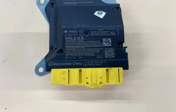 Mercedes-Benz GLE W167 Airbag control unit/module A1679004607 0285015022