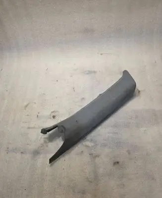 BMW 5 E34 (D)pillar trim (top) 