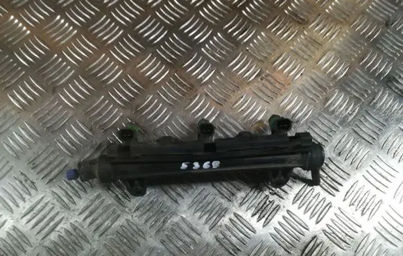 Seat Ibiza III (6L) Fuel injector 3251A03881 03E90631
