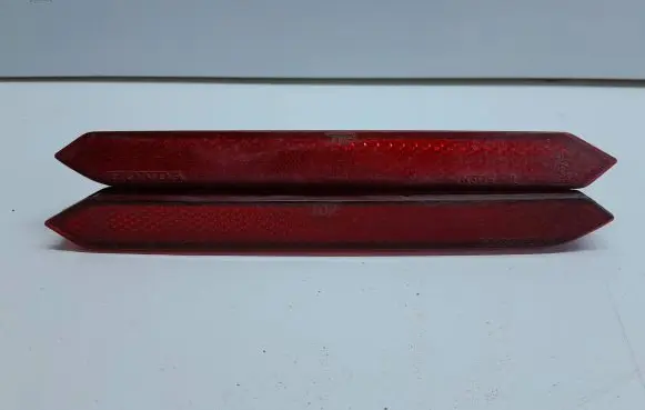 Honda Civic Rear tail light reflector 020633