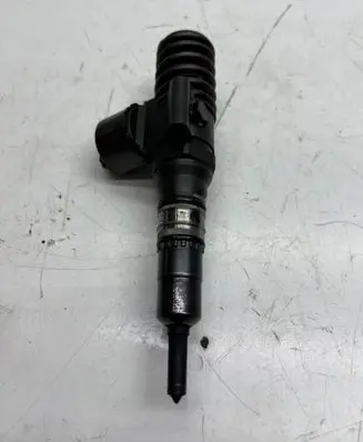 Mitsubishi Grandis Fuel injector 03G130073G