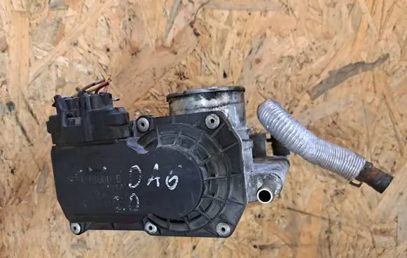 Mazda 6 Throttle valve RF7J136B0D 001301042 K4238