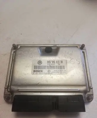 Skoda Fabia Mk1 (6Y) Engine control unit/module 045906019BR 1039S11626 0281012318