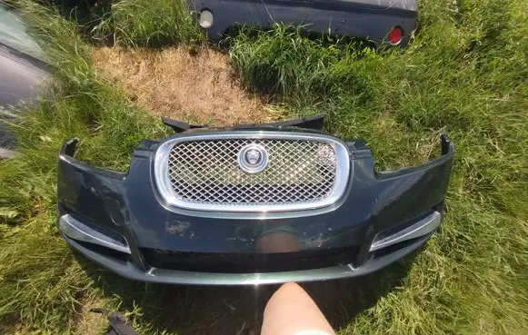 Front bumper