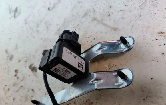 Opel Signum Acceleration sensor 13106521