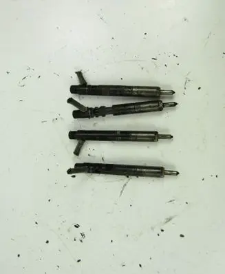 Ford Focus C-MAX Fuel injector 1S4Q9F593AF
