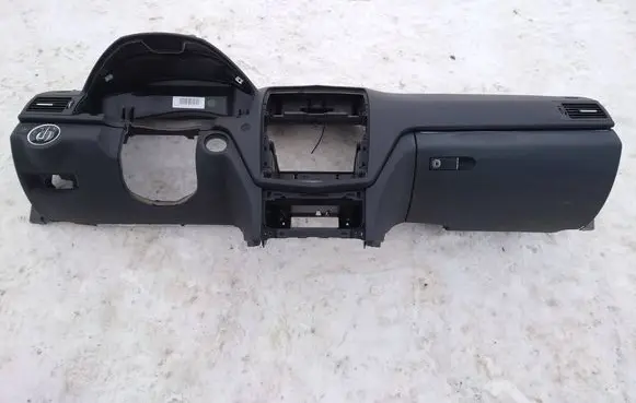 Mercedes-Benz C W204 Dashboard A2046803787 A2048601902 A2048601200