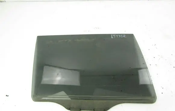 Mitsubishi Lancer Rear door window glass 