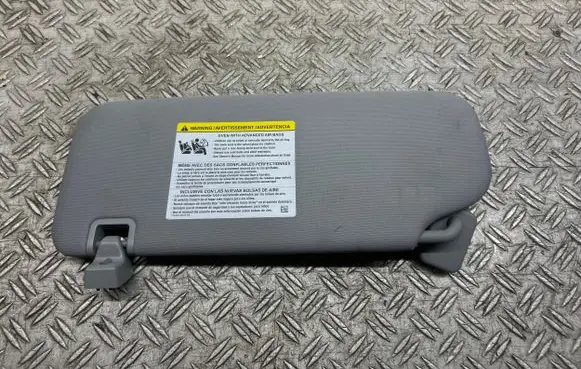 Ford Explorer VI Sun visor