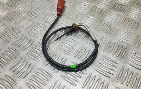 Audi Q3 8U Exhaust gas temperature sensor 03L906088CL