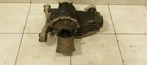 Audi A6 S6 C5 4B Rear differential/diff mount bracket 01R500045K