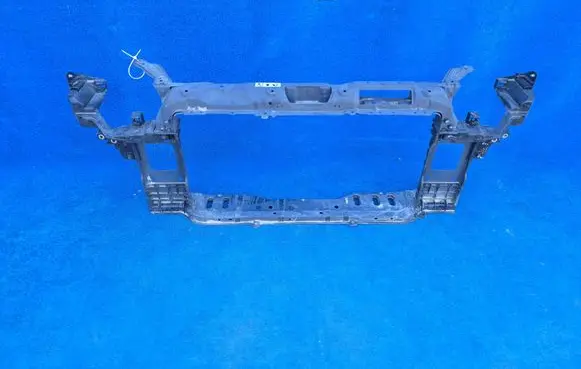 Hyundai i30 Radiator support slam panel 64166A6000