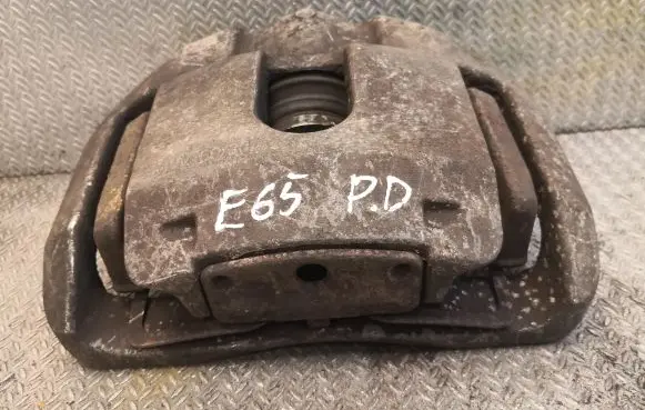 BMW 7 E65 E66 Front brake caliper
