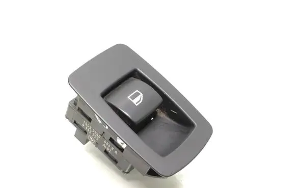 BMW X3 E83 Electric window control switch 9113773