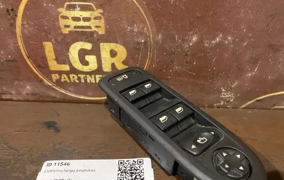 Citroen C5 Electric window control switch 30170346