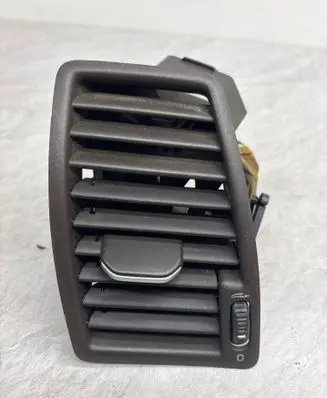 Volvo XC90 Dashboard side air vent grill/cover trim 3409398 1264
