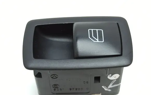 Mercedes-Benz R W251 Electric window control switch A2518200510 03128150 9051679300