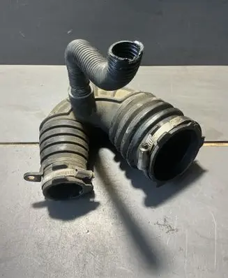 Audi A6 S6 C6 4F Air intake hose/pipe 4F0129615E