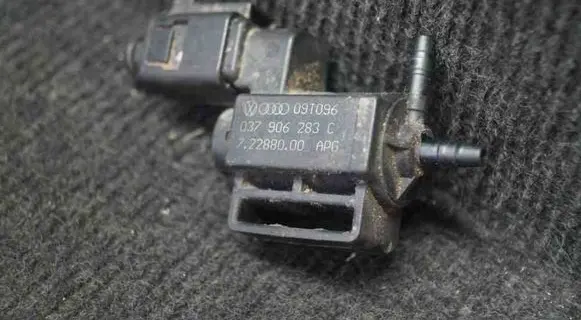 Audi A6 S6 C6 4F Turbo solenoid valve 037906283C72288000