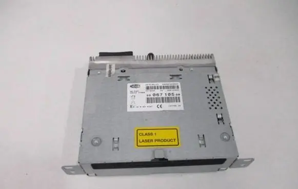 Citroen DS5 Navigation unit CD/DVD player 9806710580