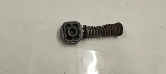 Skoda Octavia Mk3 (5E) Gear shift cable bracket 5n0711761